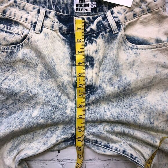NWT womens size 10 the rockn rev acid wash cropped high waist mom jeans - Picture 7 of 9
